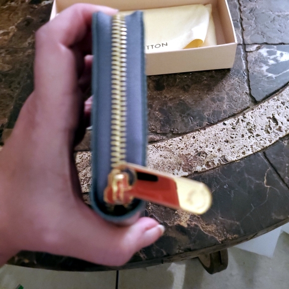 Louis Vuitton Rare Blue Silver Vernis Monogram Wallet NWOT w/ Box & Dust Bag - Picture 4 of 9